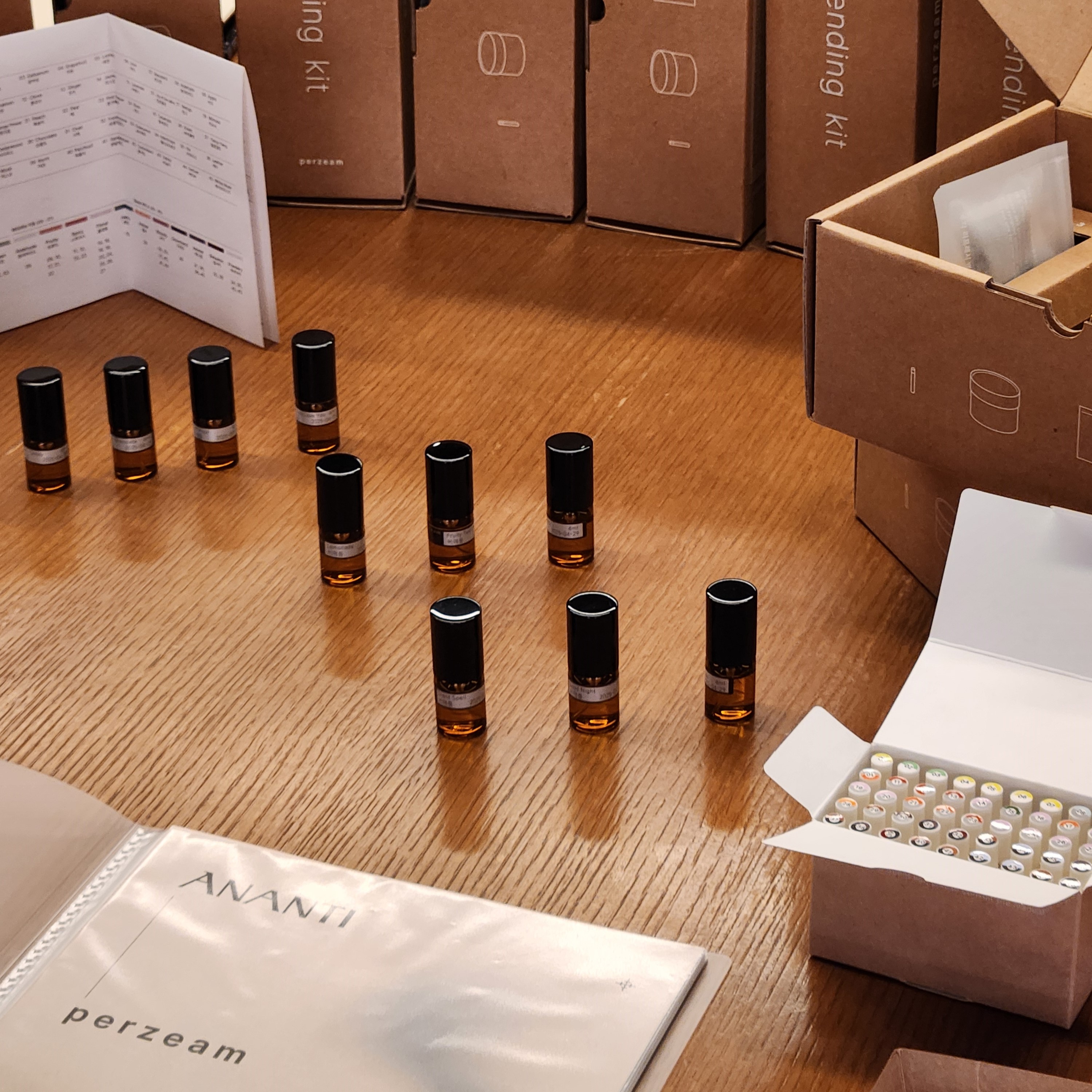 브랜드 메인 이미지