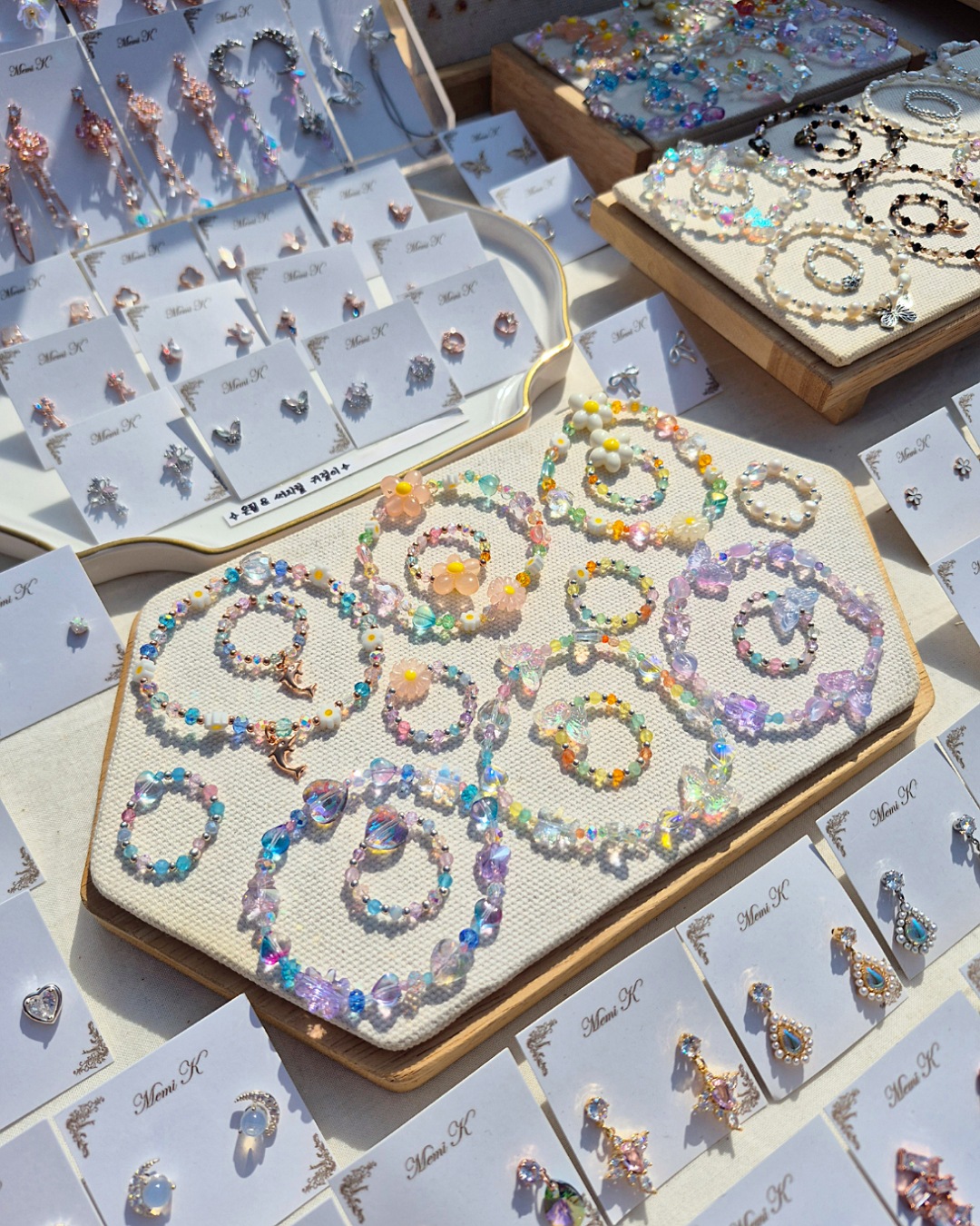 브랜드 메인 이미지